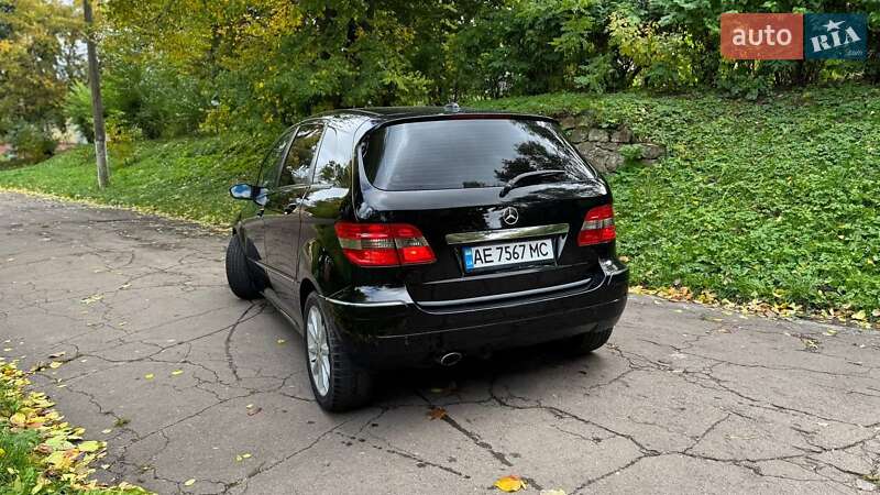 Хэтчбек Mercedes-Benz B-Class 2007 в Остроге