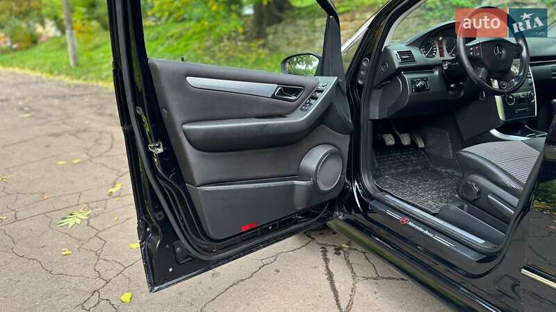 Хэтчбек Mercedes-Benz B-Class 2007 в Остроге