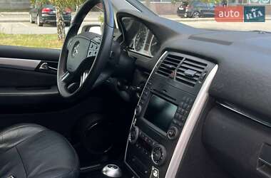 Хэтчбек Mercedes-Benz B-Class 2010 в 