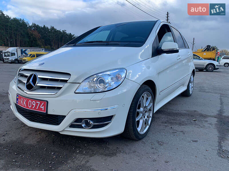 Хетчбек Mercedes-Benz B-Class 2010 в Києві