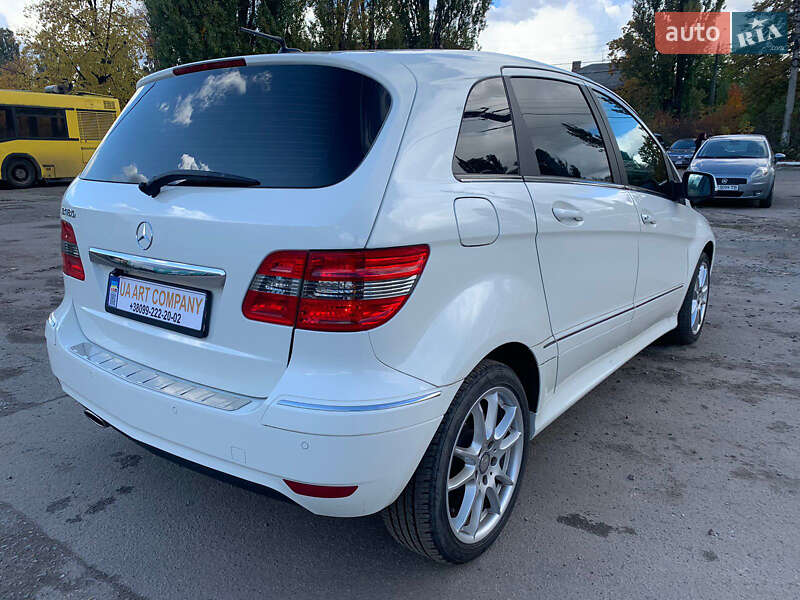Хетчбек Mercedes-Benz B-Class 2010 в Києві