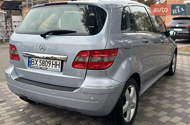 Хэтчбек Mercedes-Benz B-Class 2005 в 