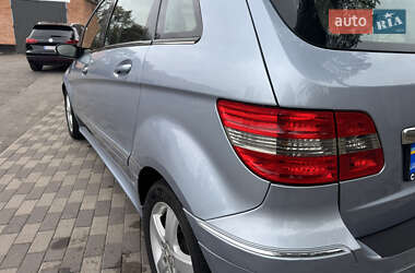 Хэтчбек Mercedes-Benz B-Class 2005 в 