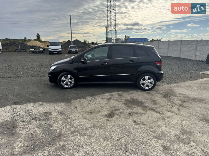 Хэтчбек Mercedes-Benz B-Class 2010 в Луцке фото 11 Хэтчбек Mercedes-Benz B-Class 2010 в Луцке