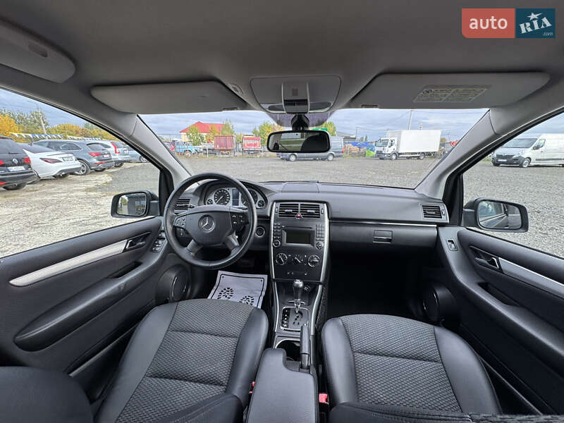 Хэтчбек Mercedes-Benz B-Class 2010 в Луцке фото 28 Хэтчбек Mercedes-Benz B-Class 2010 в Луцке