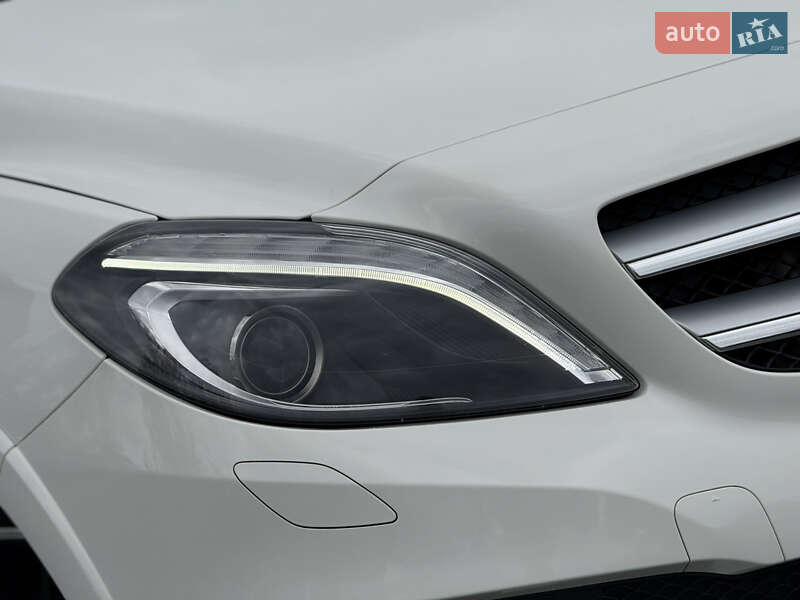 Хэтчбек Mercedes-Benz B-Class 2016 в Дрогобыче