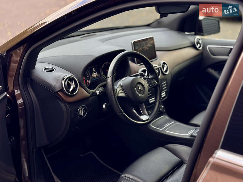 Хетчбек Mercedes-Benz B-Class 2015 в Луцьку