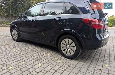 Хетчбек Mercedes-Benz B-Class 2017 в 