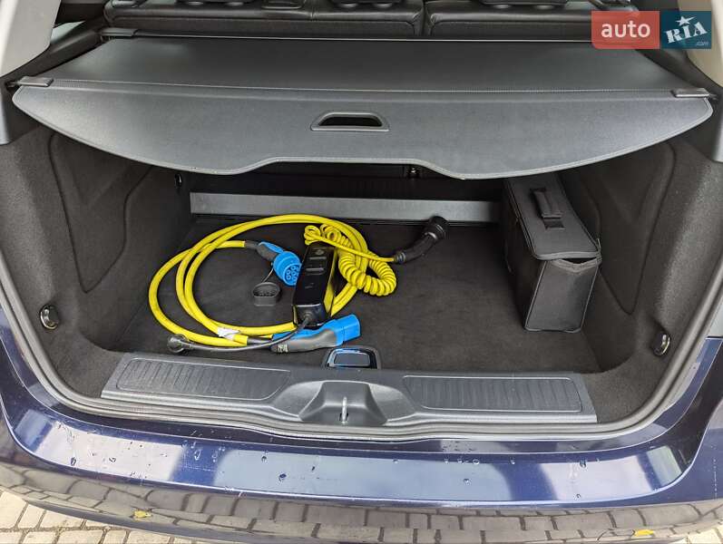 Хэтчбек Mercedes-Benz B-Class 2017 в Луцке фото 24 Хэтчбек Mercedes-Benz B-Class 2017 в Луцке