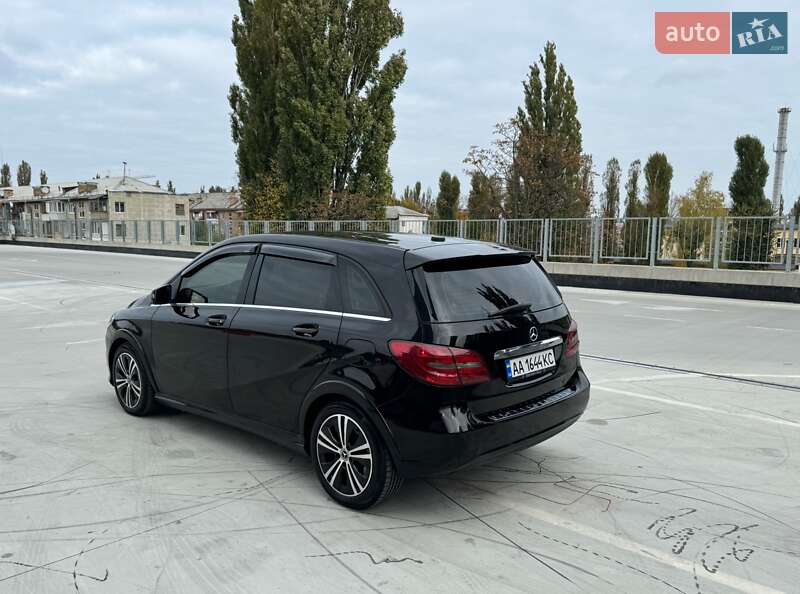 Хетчбек Mercedes-Benz B-Class 2014 в Києві