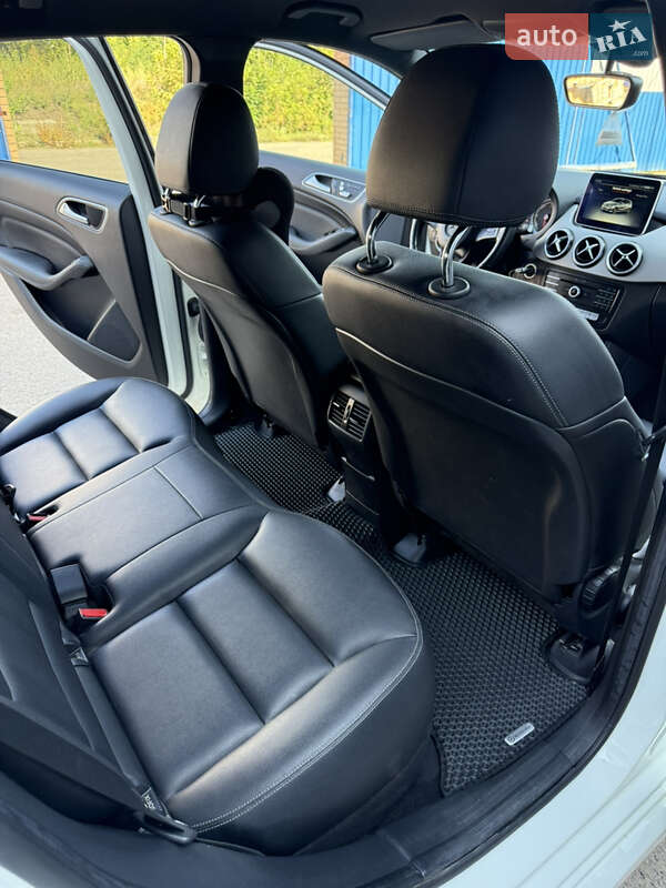 Хэтчбек Mercedes-Benz B-Class 2015 в Дружковке