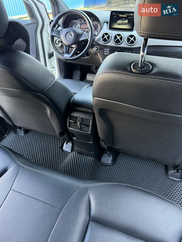 Хэтчбек Mercedes-Benz B-Class 2015 в Дружковке