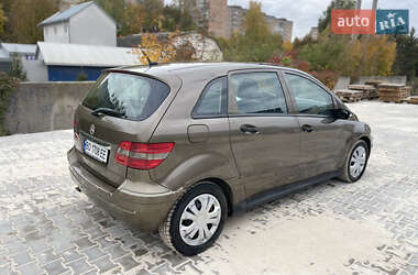 Хэтчбек Mercedes-Benz B-Class 2006 в 