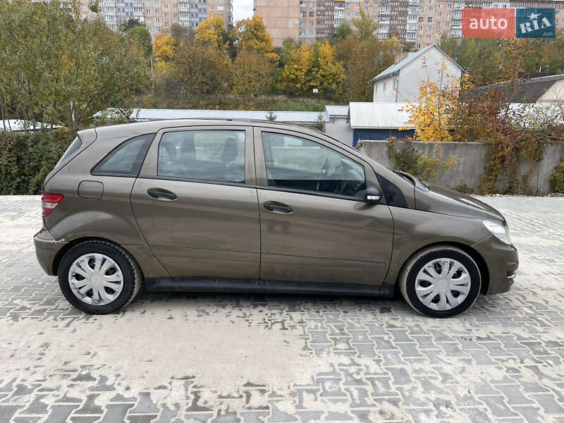 Хетчбек Mercedes-Benz B-Class 2006 в Тернополі фото 6 Хетчбек Mercedes-Benz B-Class 2006 в Тернополі
