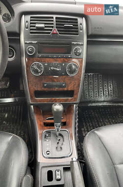 Хэтчбек Mercedes-Benz B-Class 2006 в 