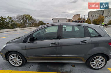 Хетчбек Mercedes-Benz B-Class 2008 в  фото 4 Хетчбек Mercedes-Benz B-Class 2008 в