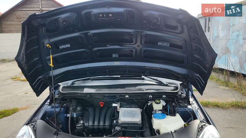 Хетчбек Mercedes-Benz B-Class 2006 в Вінниці фото 36 Хетчбек Mercedes-Benz B-Class 2006 в Вінниці