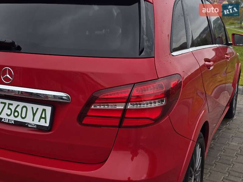 Хетчбек Mercedes-Benz B-Class 2017 в Тернополі