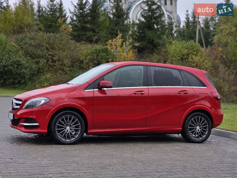 Хетчбек Mercedes-Benz B-Class 2017 в Тернополі
