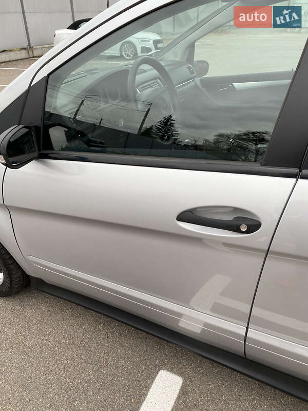 Хэтчбек Mercedes-Benz B-Class 2006 в Киеве фото 28 Хэтчбек Mercedes-Benz B-Class 2006 в Киеве