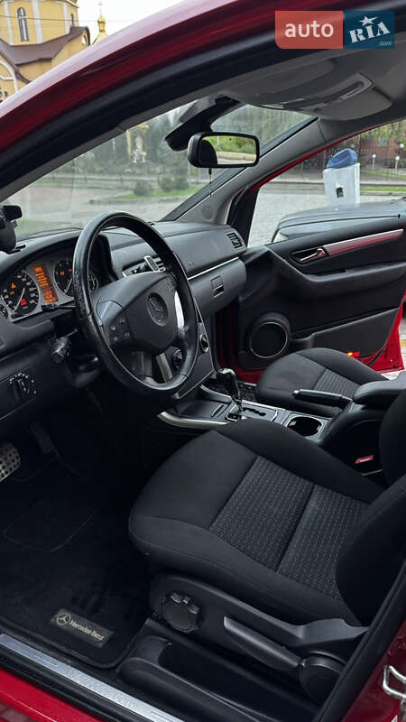 Хетчбек Mercedes-Benz B-Class 2011 в Львові фото 5 Хетчбек Mercedes-Benz B-Class 2011 в Львові