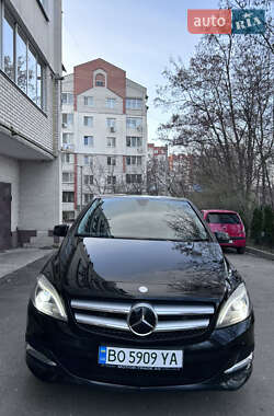 Хетчбек Mercedes-Benz B-Class 2016 в Тернополі