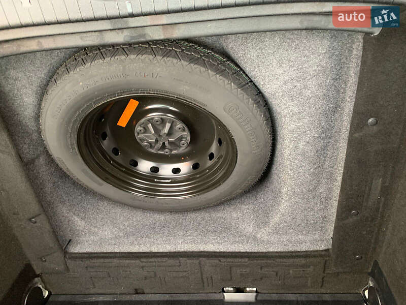 Хетчбек Mercedes-Benz B-Class 2010 в Києві фото 31 Хетчбек Mercedes-Benz B-Class 2010 в Києві