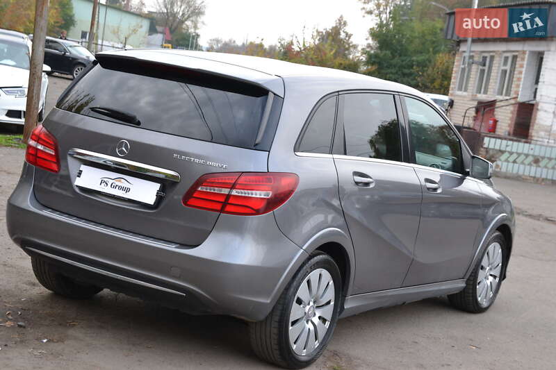 Хэтчбек Mercedes-Benz B-Class 2015 в Луцке
