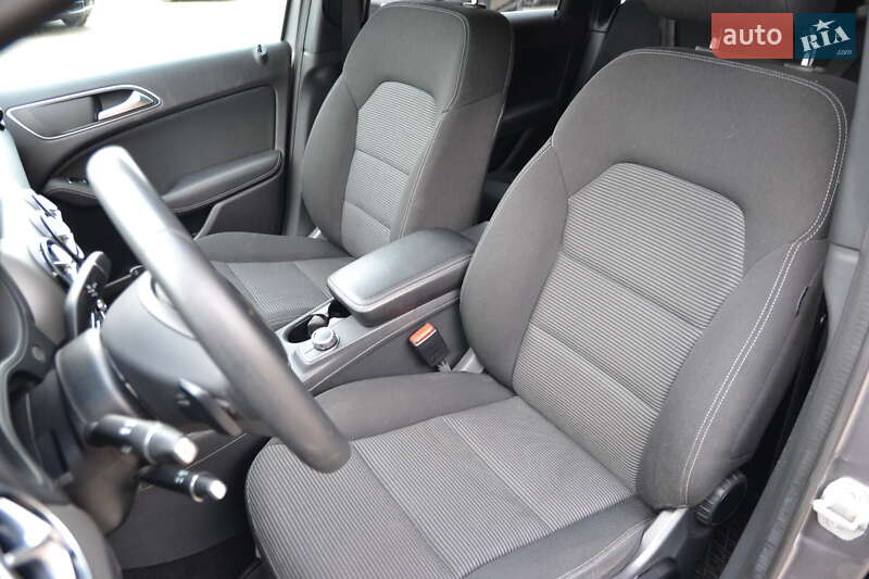 Хэтчбек Mercedes-Benz B-Class 2015 в Луцке