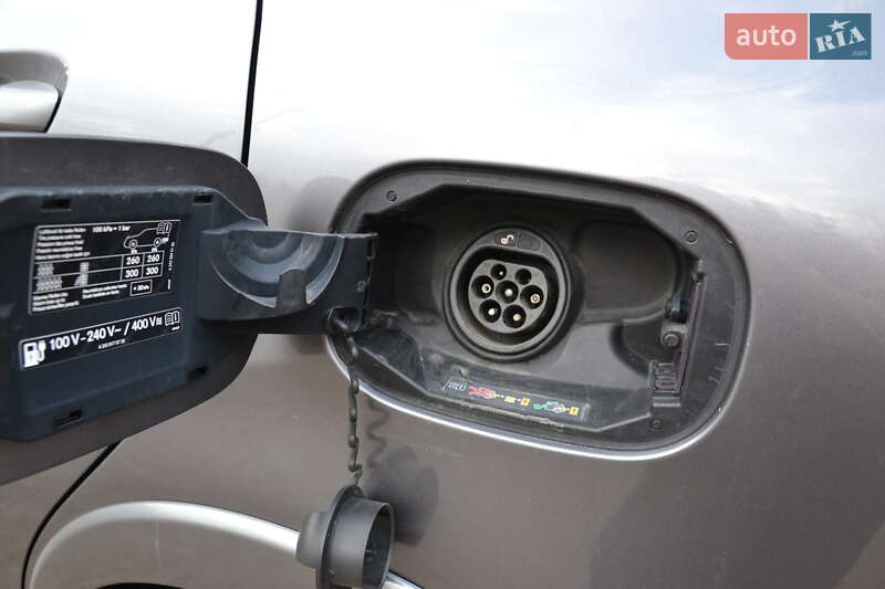 Хэтчбек Mercedes-Benz B-Class 2015 в Луцке