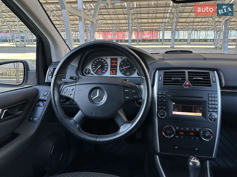 Хетчбек Mercedes-Benz B-Class 2010 в Львові фото 20 Хетчбек Mercedes-Benz B-Class 2010 в Львові