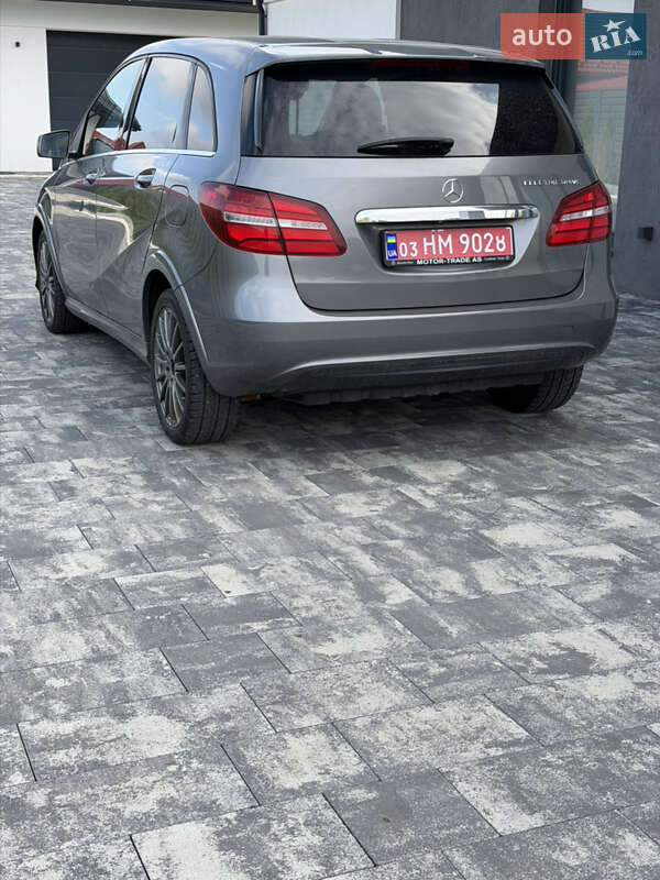 Хэтчбек Mercedes-Benz B-Class 2015 в Ковеле фото 3 Хэтчбек Mercedes-Benz B-Class 2015 в Ковеле