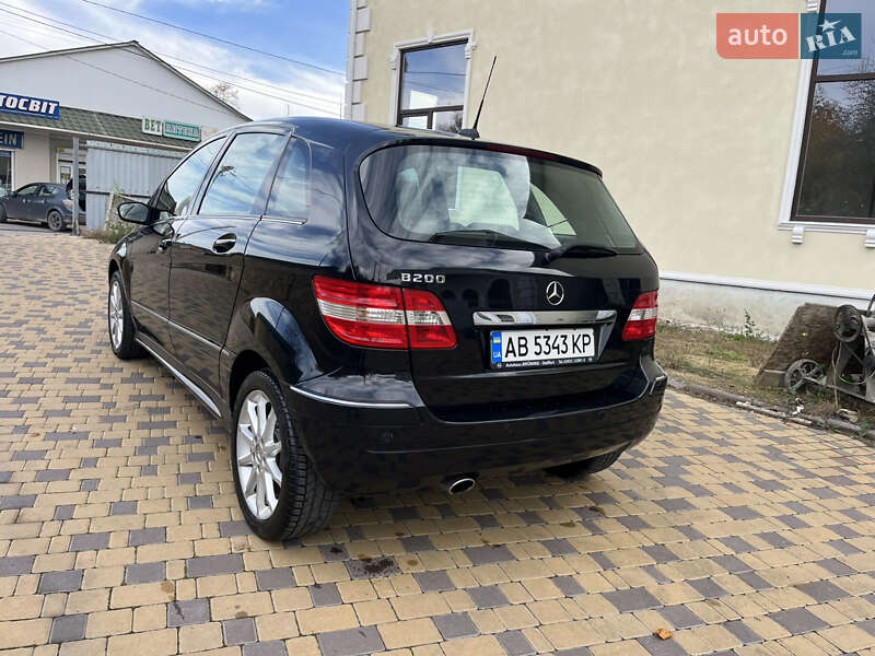 Хэтчбек Mercedes-Benz B-Class 2005 в Могилев-Подольске