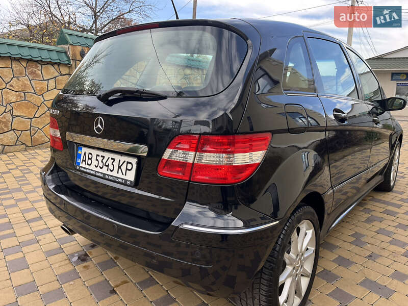 Хэтчбек Mercedes-Benz B-Class 2005 в Могилев-Подольске
