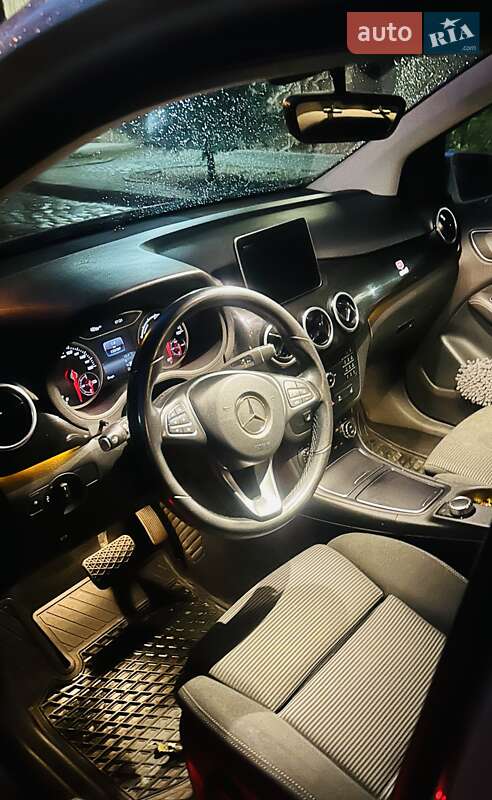 Хетчбек Mercedes-Benz B-Class 2016 в Львові фото 4 Хетчбек Mercedes-Benz B-Class 2016 в Львові