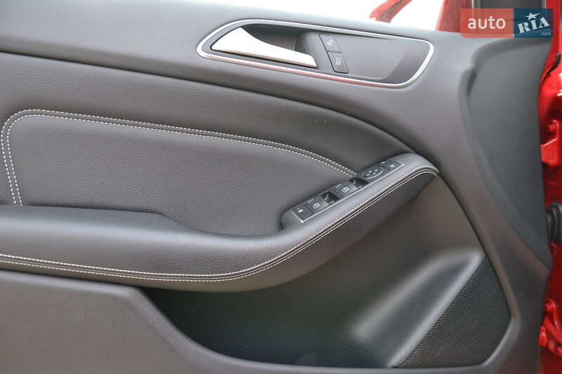 Хэтчбек Mercedes-Benz B-Class 2015 в Луцке