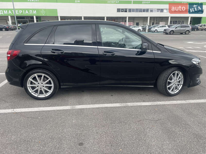 Хэтчбек Mercedes-Benz B-Class 2018 в Киеве фото 7 Хэтчбек Mercedes-Benz B-Class 2018 в Киеве
