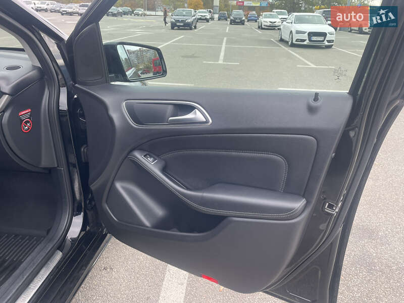 Хэтчбек Mercedes-Benz B-Class 2018 в Киеве фото 22 Хэтчбек Mercedes-Benz B-Class 2018 в Киеве