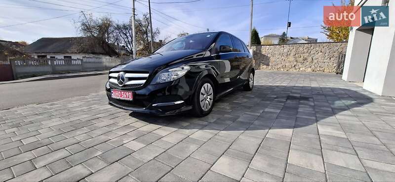 Хэтчбек Mercedes-Benz B-Class 2015 в Остроге