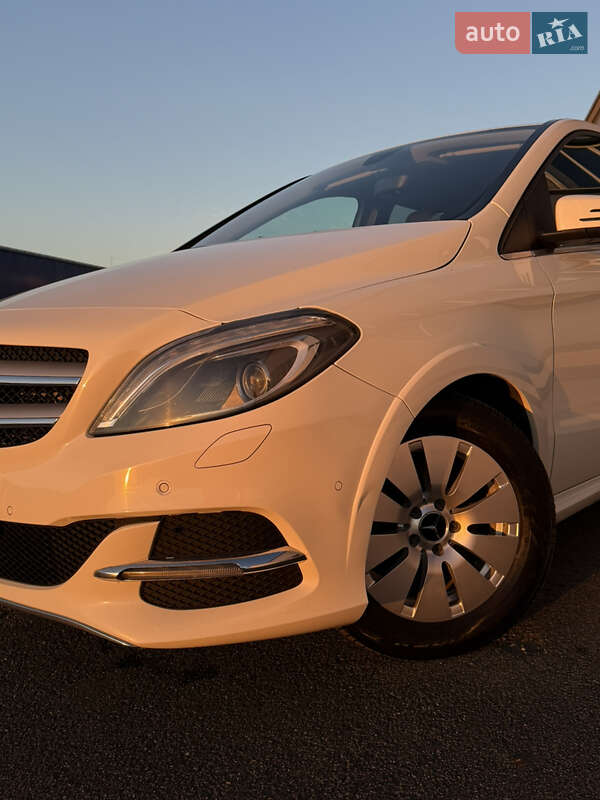 Хэтчбек Mercedes-Benz B-Class 2015 в Виннице фото 12 Хэтчбек Mercedes-Benz B-Class 2015 в Виннице