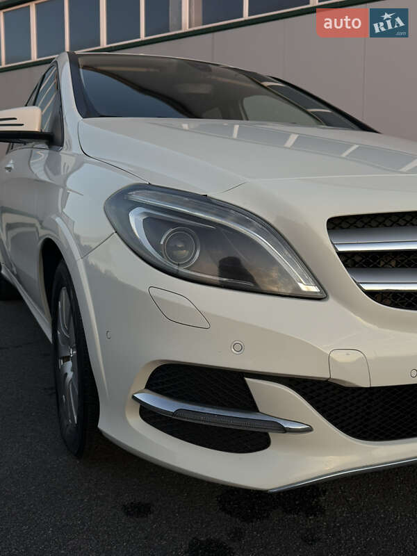 Хэтчбек Mercedes-Benz B-Class 2015 в Виннице фото 20 Хэтчбек Mercedes-Benz B-Class 2015 в Виннице
