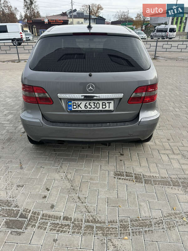 Хетчбек Mercedes-Benz B-Class 2011 в Сарнах фото 3 Хетчбек Mercedes-Benz B-Class 2011 в Сарнах