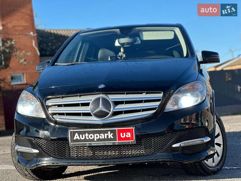 Хетчбек Mercedes-Benz B-Class 2014 в Вінниці фото 5 Хетчбек Mercedes-Benz B-Class 2014 в Вінниці