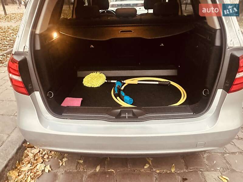 Хетчбек Mercedes-Benz B-Class 2016 в Львові