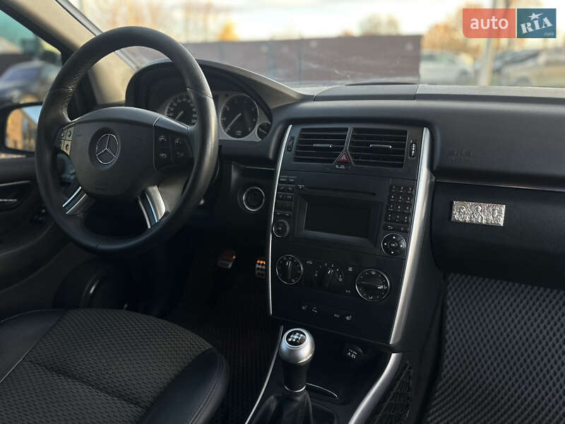 Хэтчбек Mercedes-Benz B-Class 2010 в Виннице фото 50 Хэтчбек Mercedes-Benz B-Class 2010 в Виннице