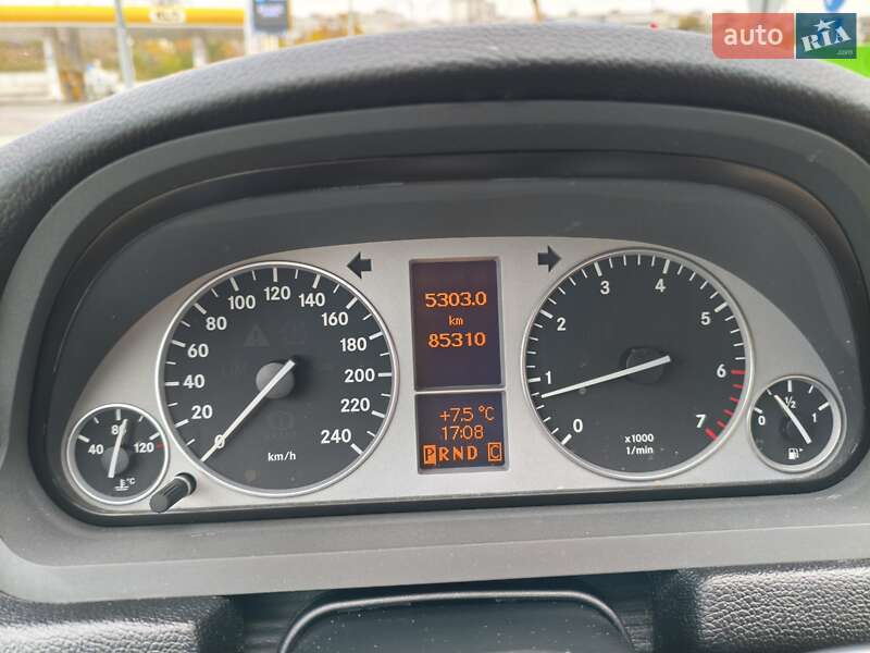 Хэтчбек Mercedes-Benz B-Class 2010 в Киеве фото 15 Хэтчбек Mercedes-Benz B-Class 2010 в Киеве