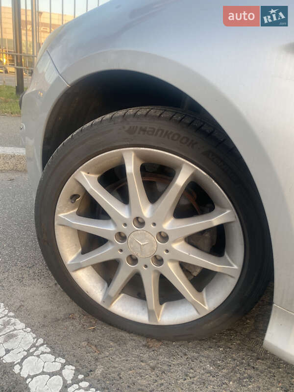 Хэтчбек Mercedes-Benz B-Class 2008 в Киеве фото 5 Хэтчбек Mercedes-Benz B-Class 2008 в Киеве