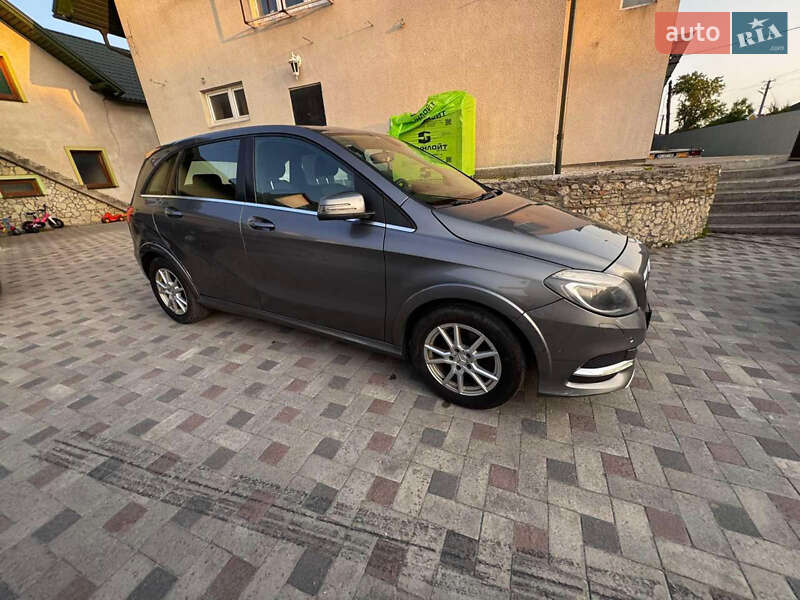 Хетчбек Mercedes-Benz B-Class 2014 в Тернополі фото 5 Хетчбек Mercedes-Benz B-Class 2014 в Тернополі
