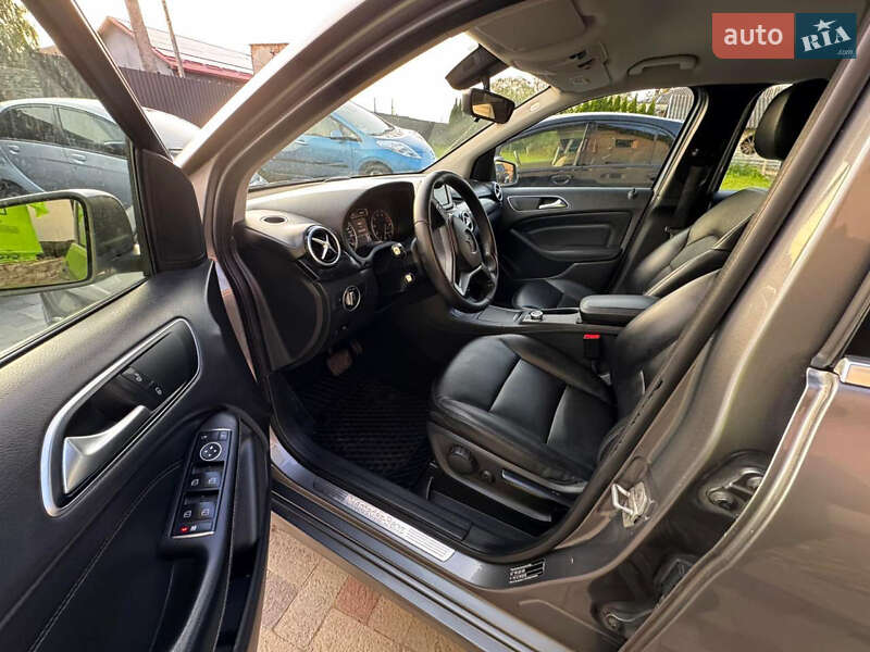 Хетчбек Mercedes-Benz B-Class 2014 в Тернополі фото 11 Хетчбек Mercedes-Benz B-Class 2014 в Тернополі