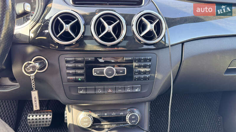 Хетчбек Mercedes-Benz B-Class 2014 в Одесі фото 18 Хетчбек Mercedes-Benz B-Class 2014 в Одесі